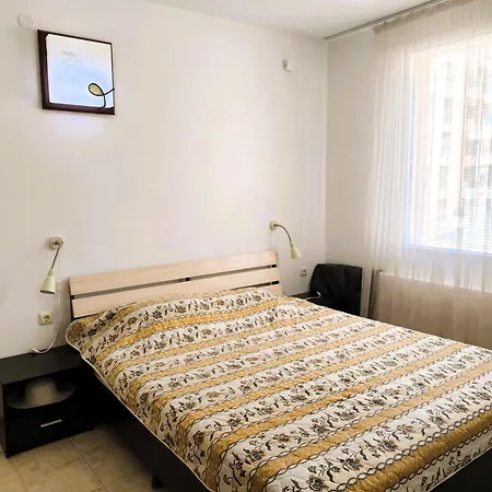 Apartment Dom-el Real 4 -