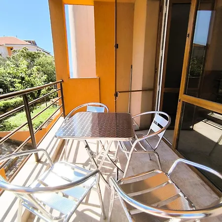 Dom-el Real 4 - Sweti Wlas