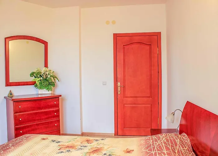 Apartment Dom-el Real 4 -