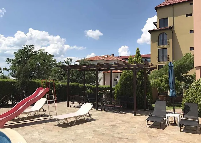 Apartment Dom-el Real 4 -