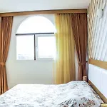 Apartmán Dom-el Real 4 - *
