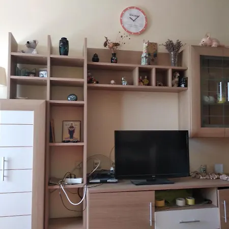 Dom-el Real 4 - Apartment *