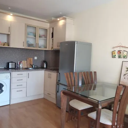 Dom-el Real 4 - Apartment *