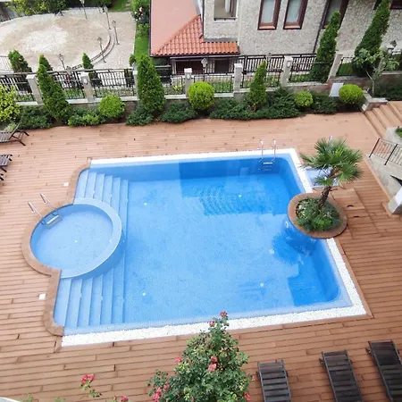Dom-el Real 4 - Apartment *