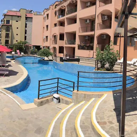 Dom-el Real 4 - Apartment *