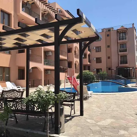 Apartment Dom-el Real 4 -