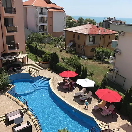 Apartment Dom-el Real 4 -